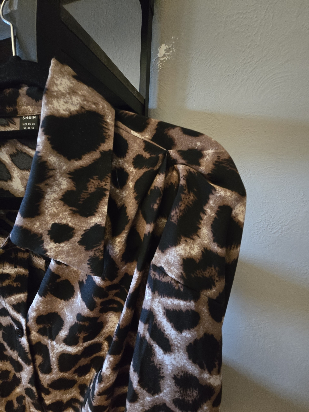 Leopard-Pattern Long Button Dress in Brown & Black - Picture 4 of 6